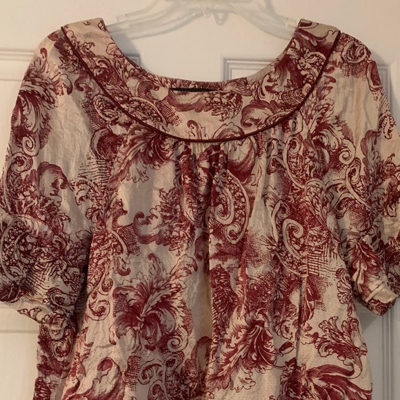 3/$30 BCBG blouse - Picture 1 of 3